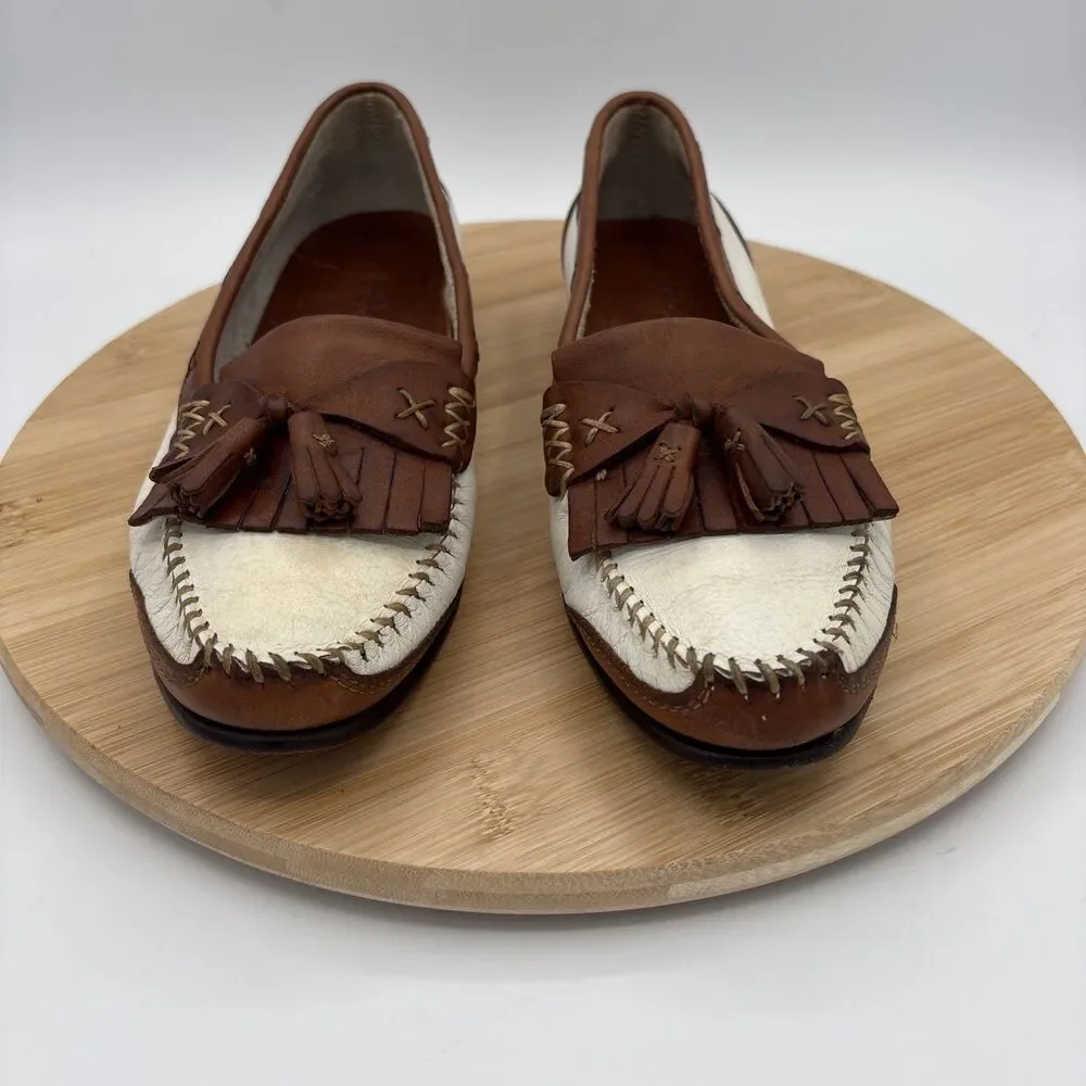 Vintage Cole Haan Country Women 8.5N Two Tone Leather Kiltie Tassel Loafers